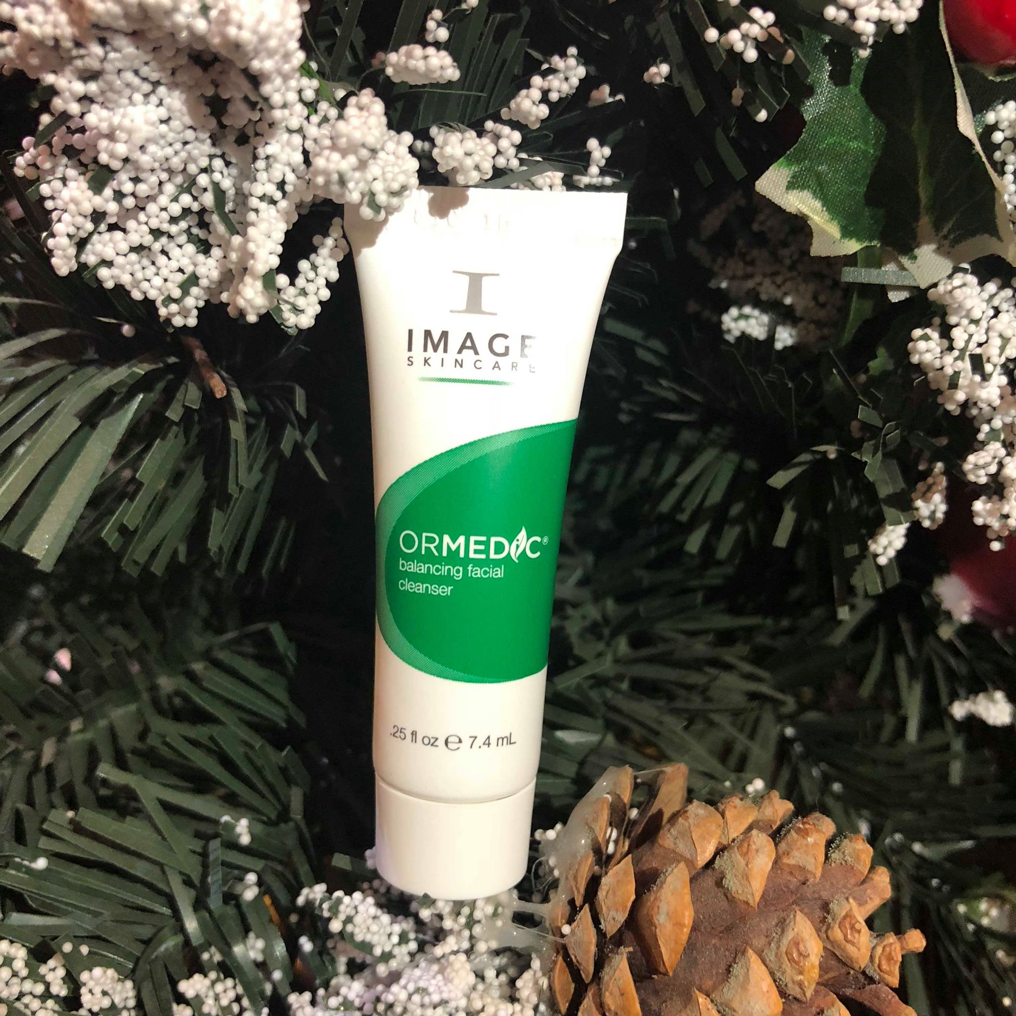 ORMEDIC Balancing Facial Cleanser  mini